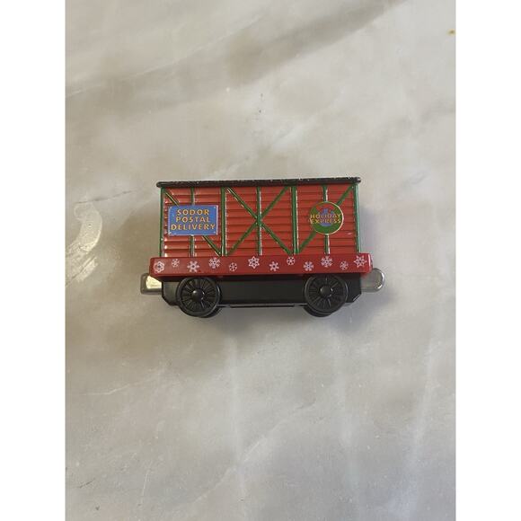 Thomas & Friends Take N Play Along Die Cast Holiday Box Car 2003 - Picture 3 of 6